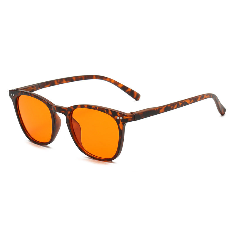 Blue light blocking glasses